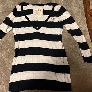 Hollister sweater